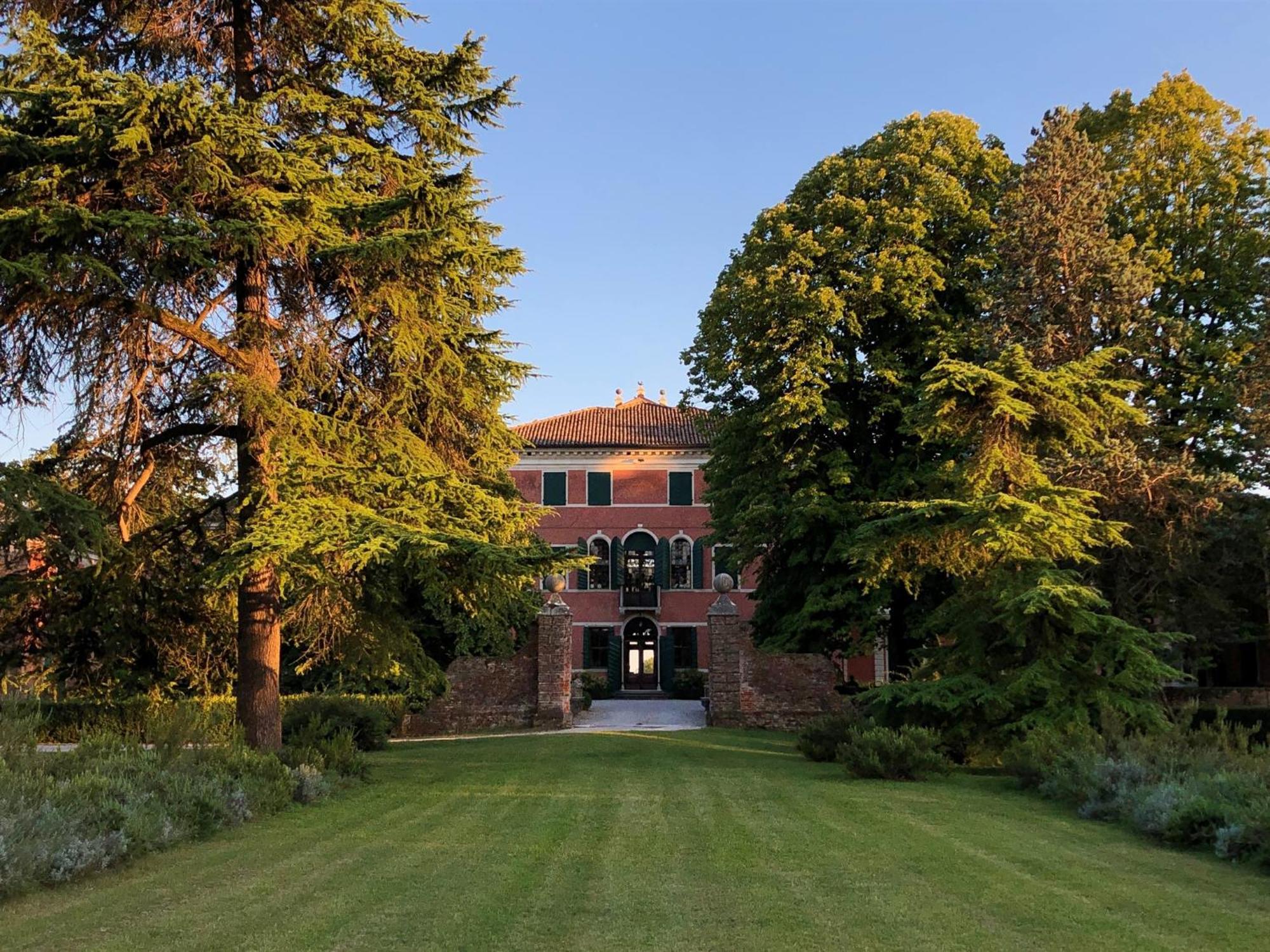 Foresteria Di Villa Tiepolo Passi Treviso Exterior foto